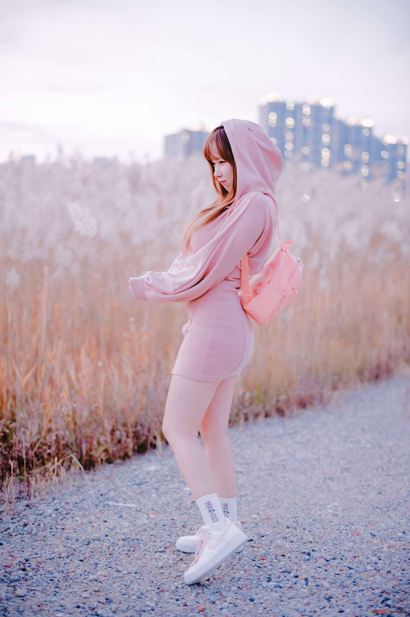 https://www.lss77.com/wp-content/uploads/2024/09/1727241099-88a50b8ca317afe-1597x2400.jpg