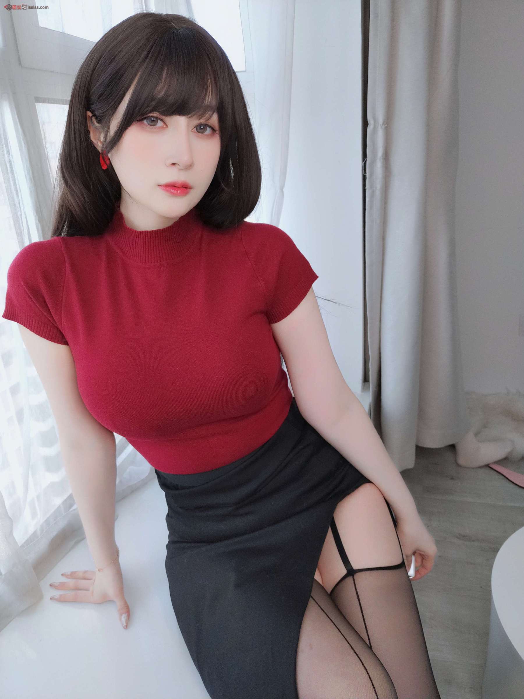 https://www.lss77.com/wp-content/uploads/2024/09/1727715261-08d98638c6fcd19-1800x2400.jpg