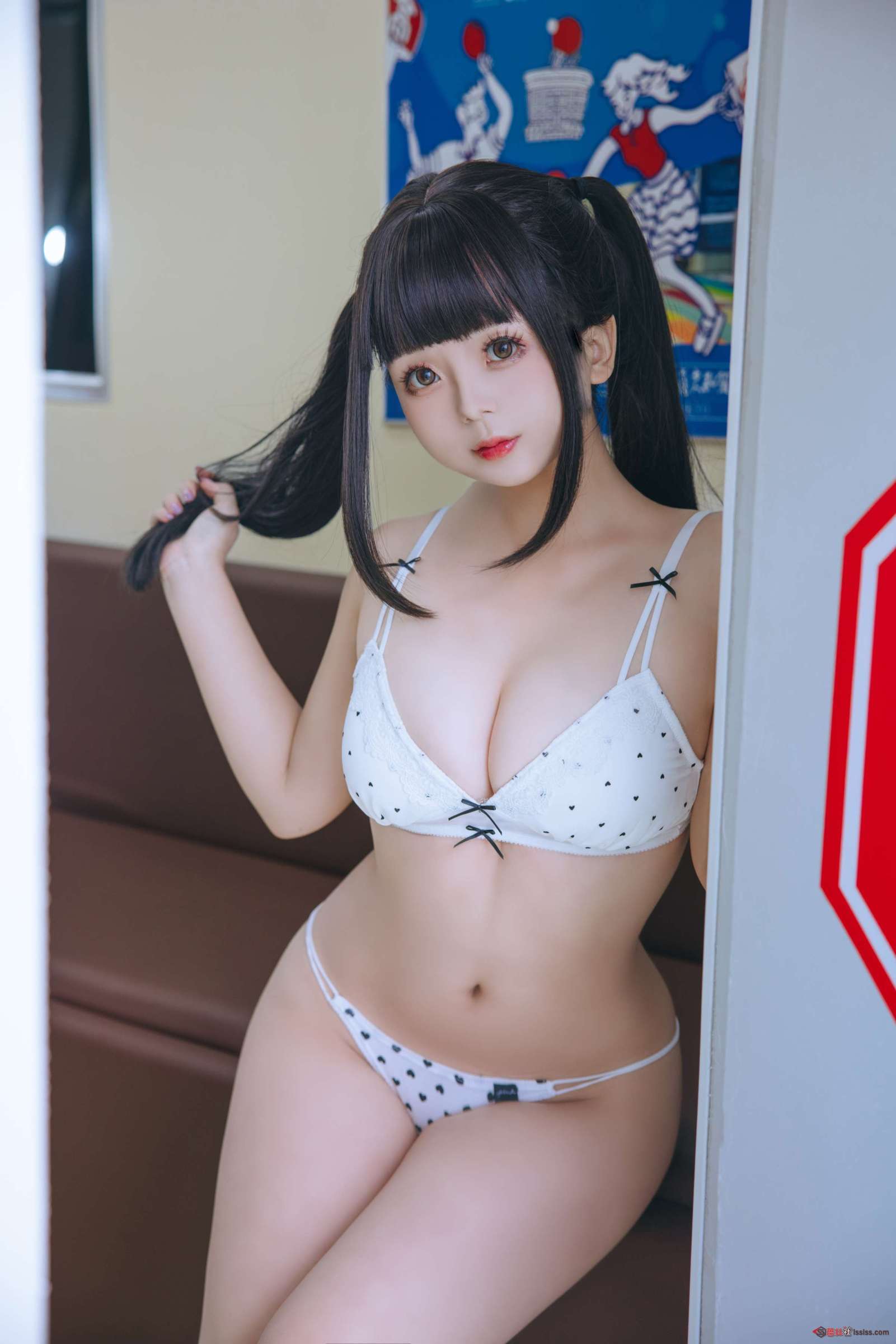 https://www.lss77.com/wp-content/uploads/2024/10/1727880115-883cf7b5070838d-1601x2400.jpg