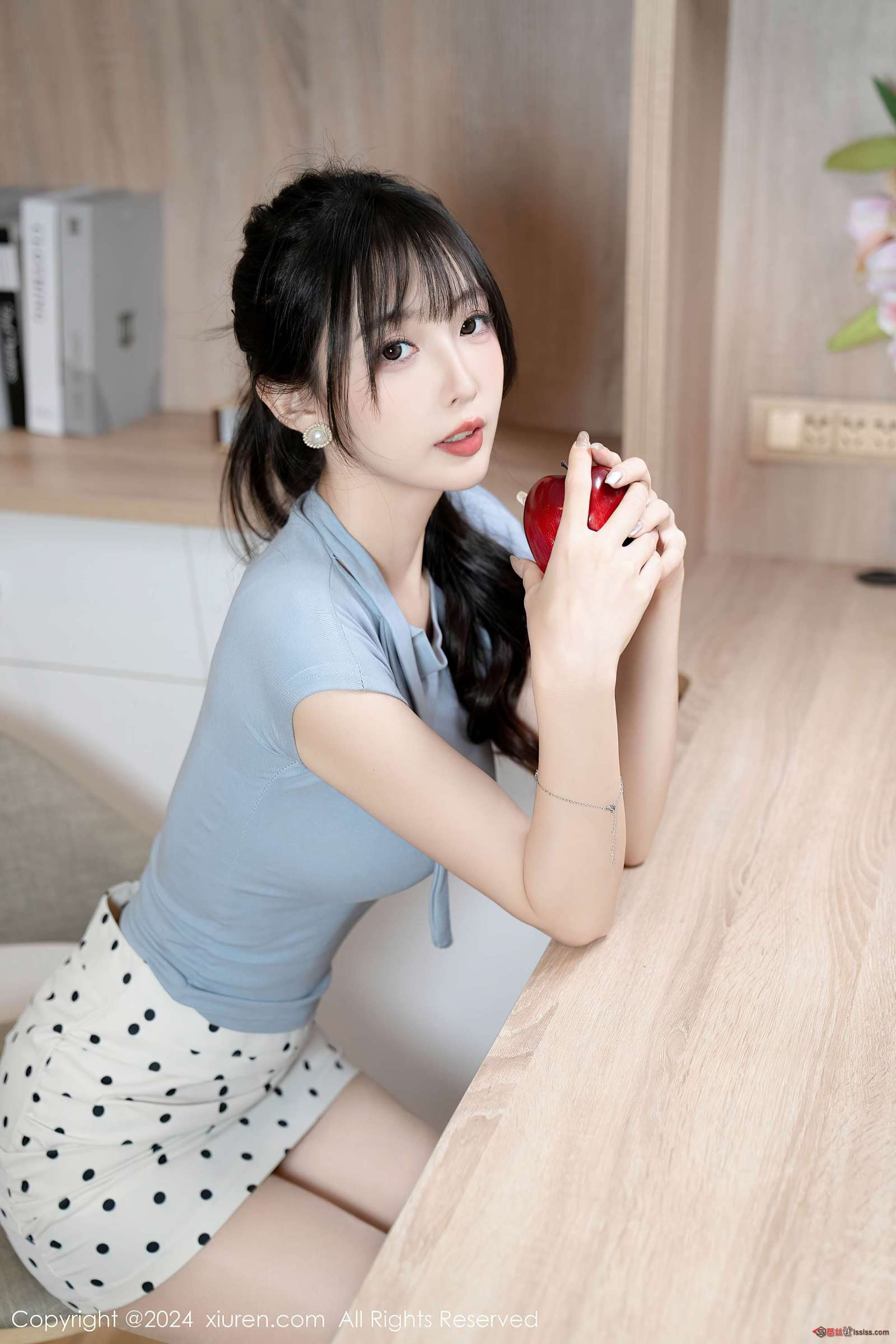 https://www.lss77.com/wp-content/uploads/2024/10/1728377188-158939b55b7981a-1600x2400.jpg