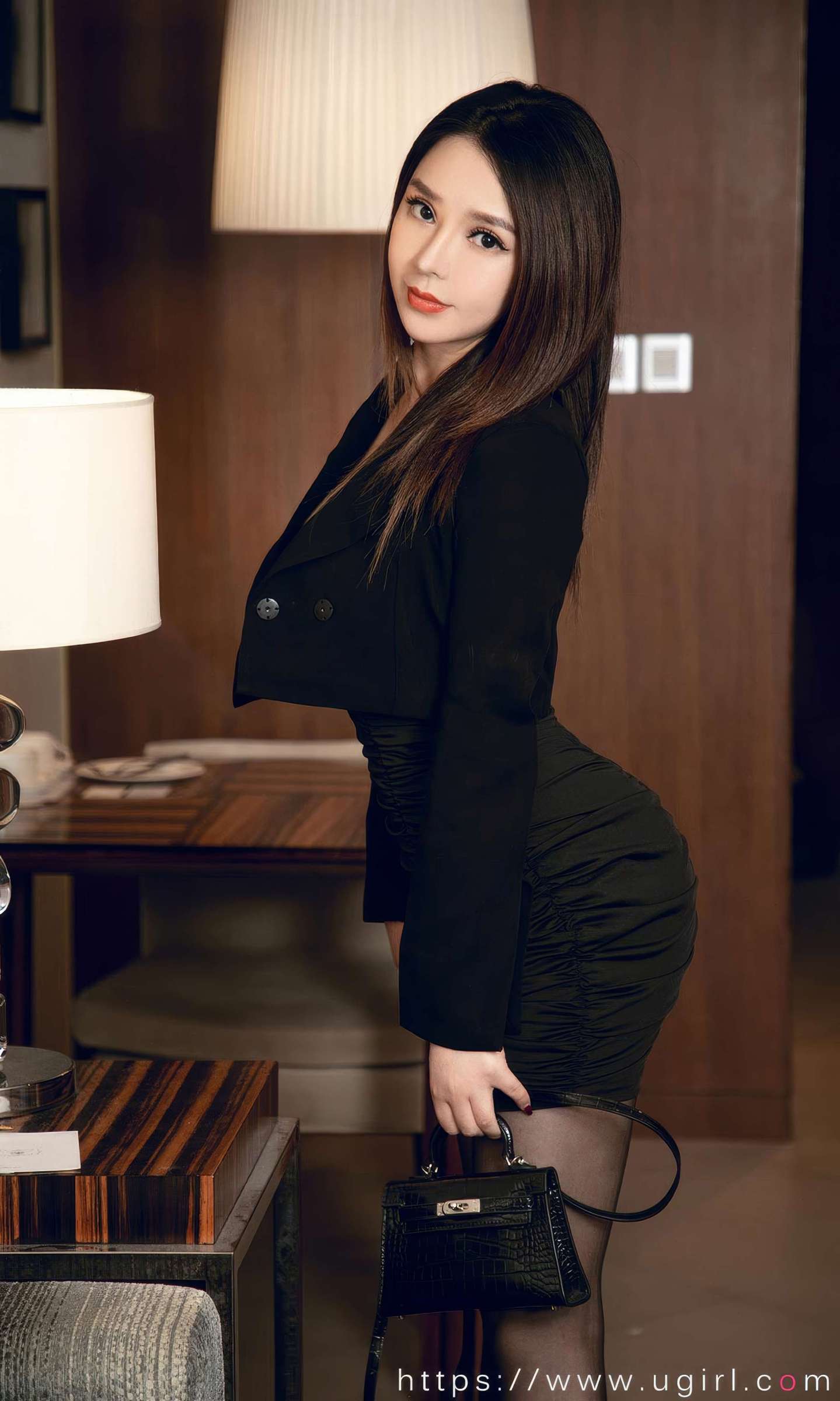 https://www.lss77.com/wp-content/uploads/2024/10/1728978271-096ec814d2392f3-1439x2400.jpg