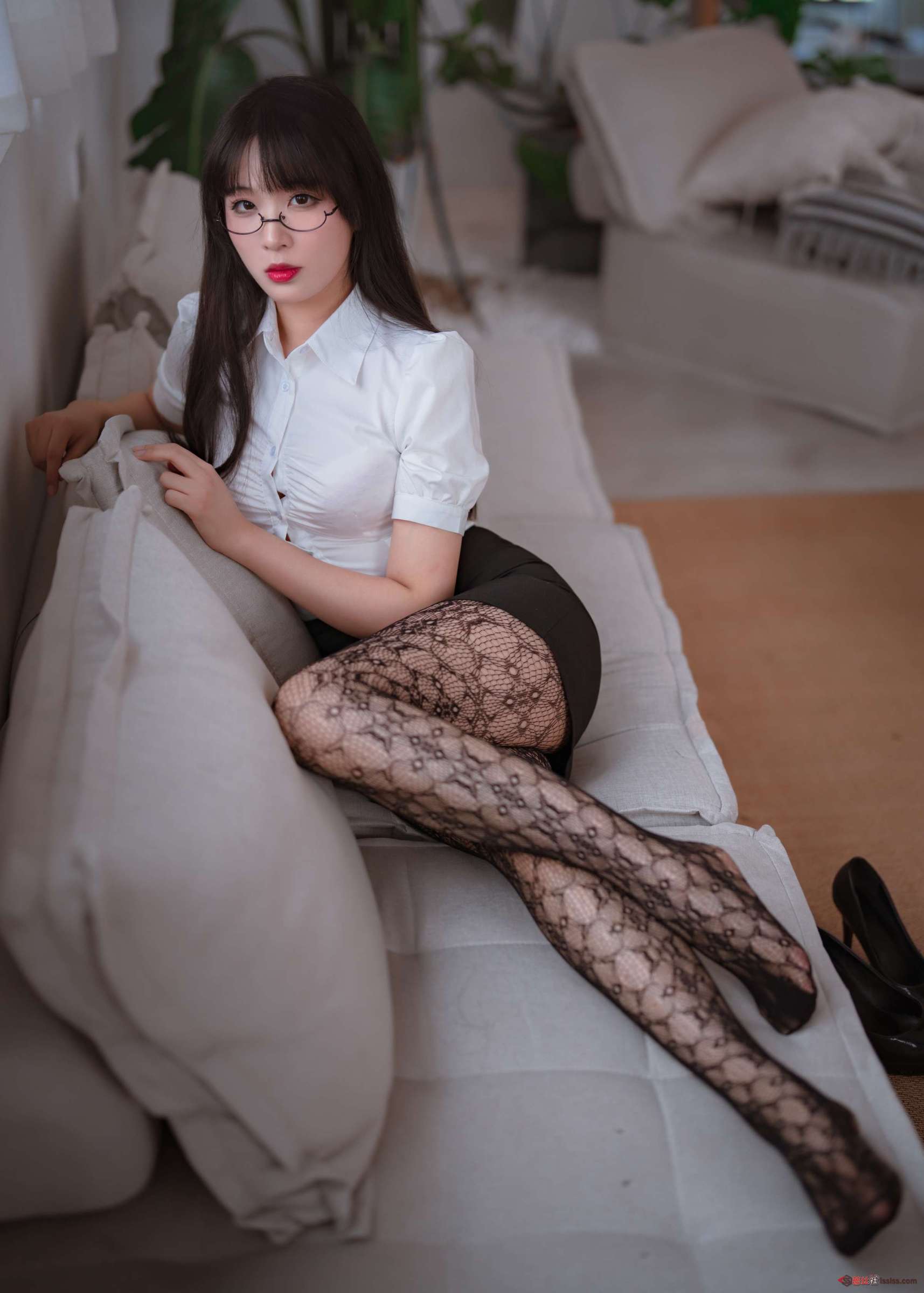 https://www.lss77.com/wp-content/uploads/2024/10/1729238238-568628e0d993b19-1715x2400.jpg