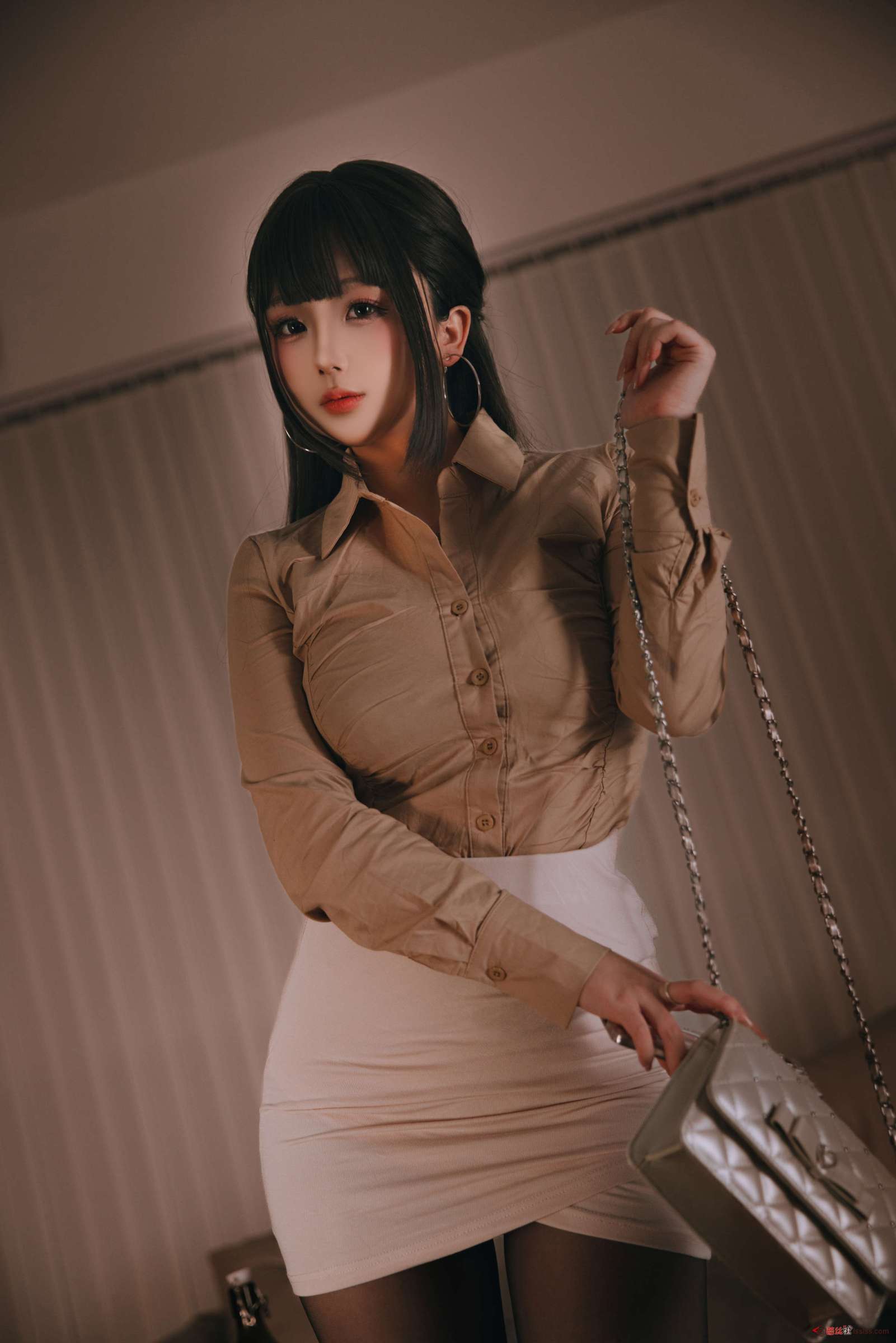https://www.lss77.com/wp-content/uploads/2024/10/1729398334-fdaee939be4b113-1601x2400.jpg