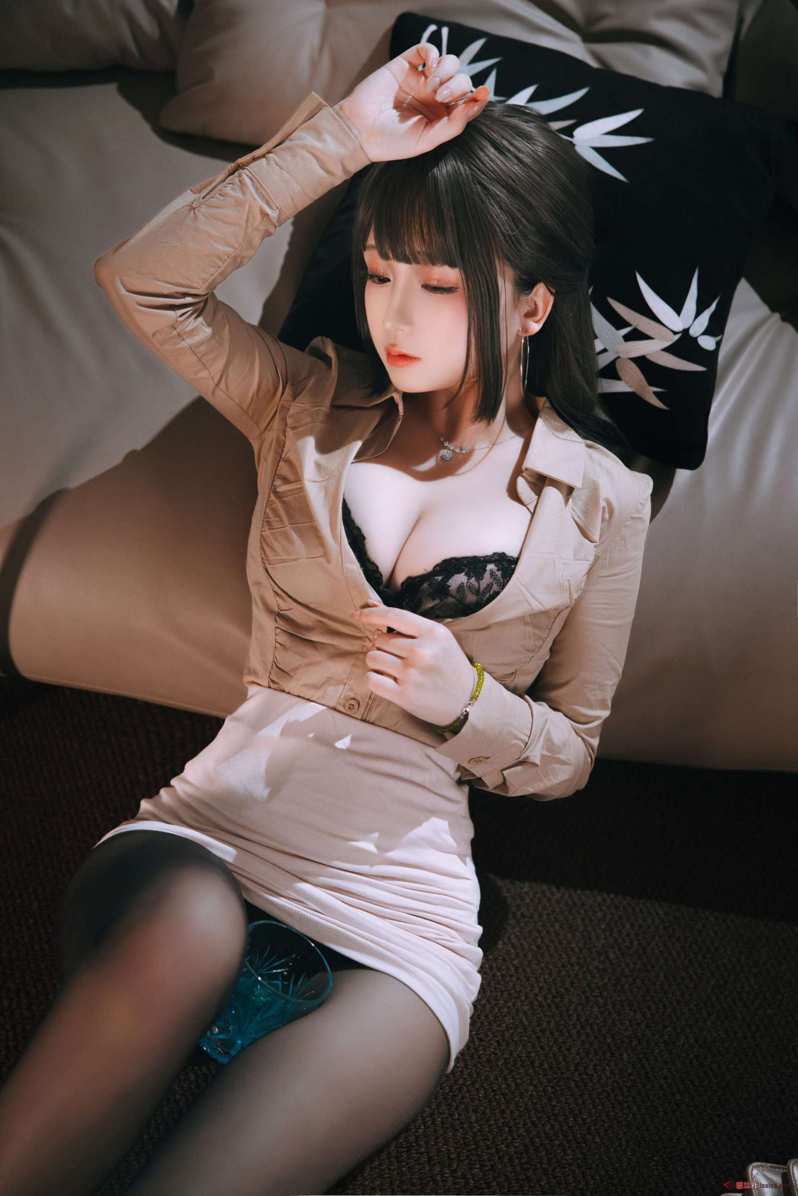 https://www.lss77.com/wp-content/uploads/2024/10/1729398689-0f7b9402a08d44c-1601x2400.jpg