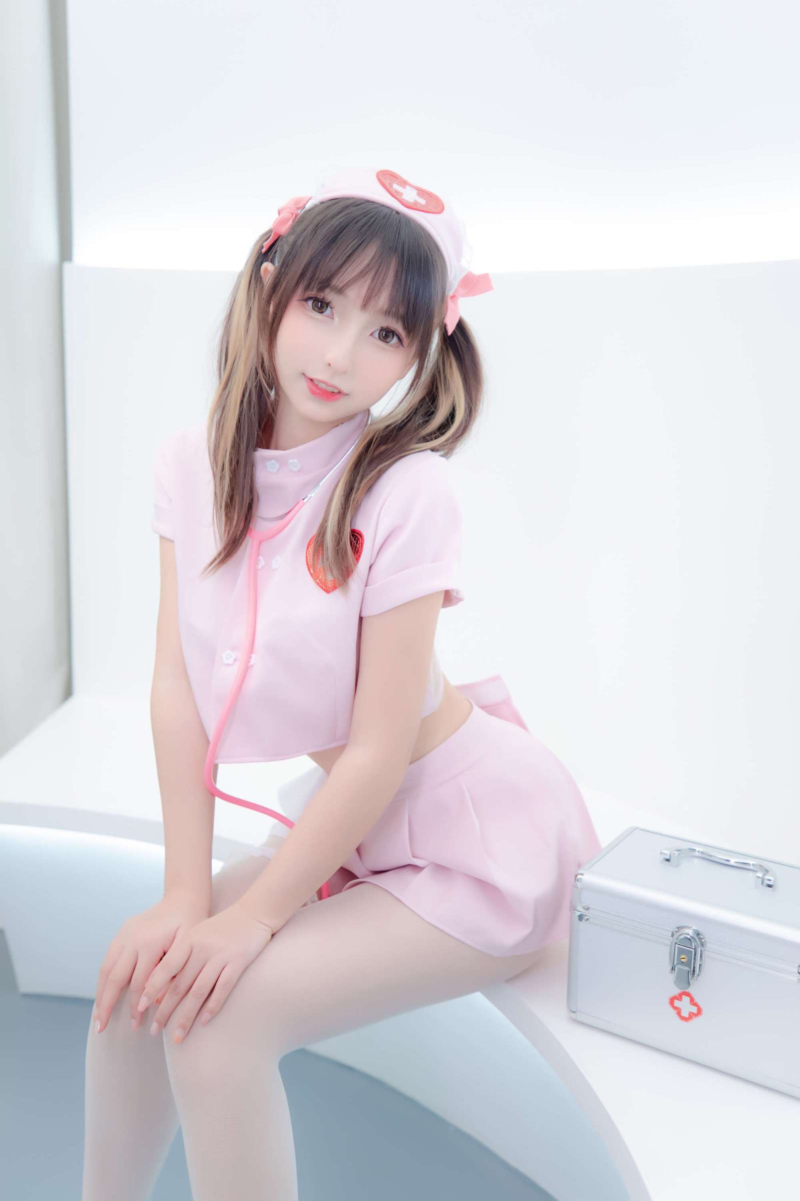 https://www.lss77.com/wp-content/uploads/2024/10/1729399112-72dcd8b876b2630-1600x2400.jpg