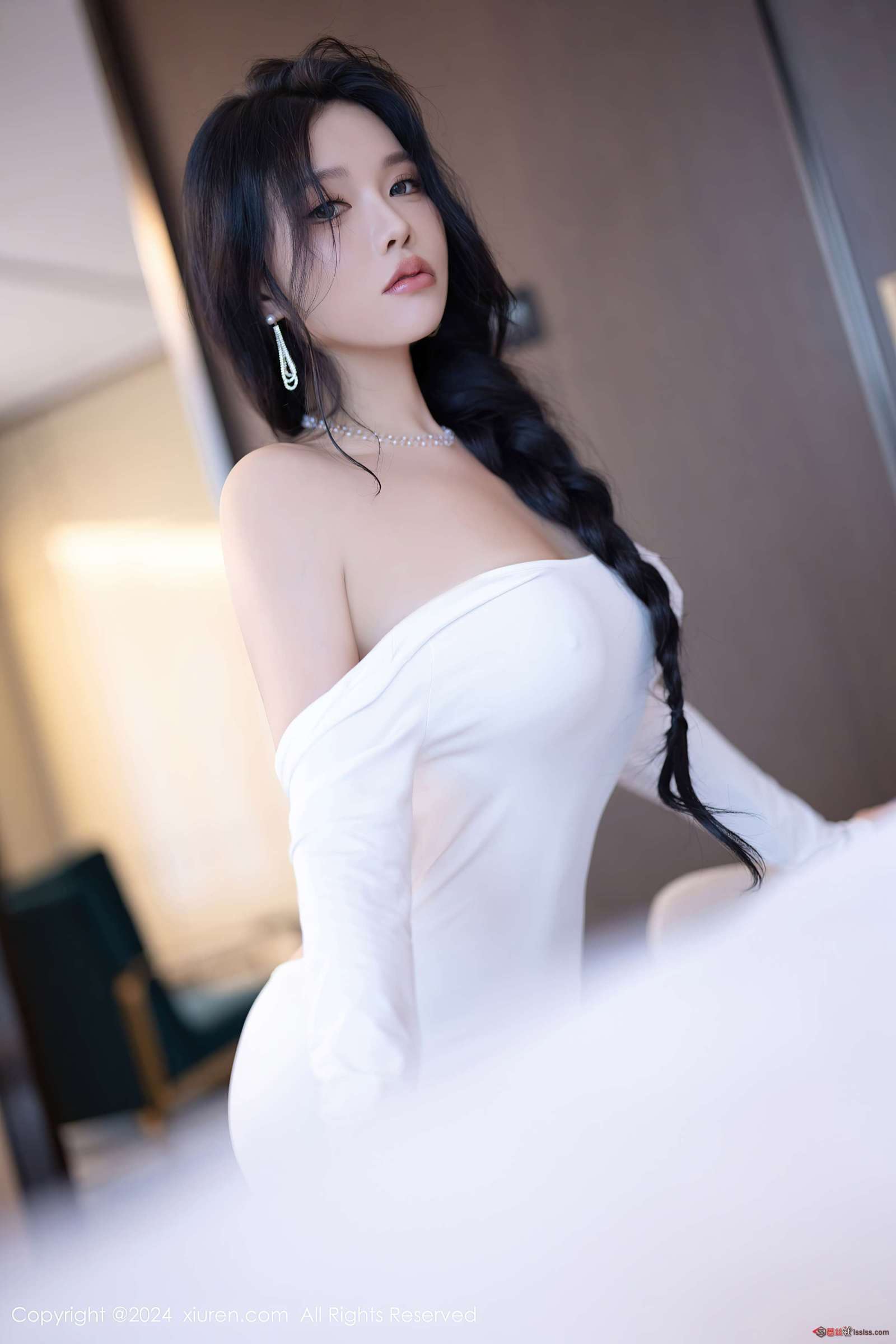 https://www.lss77.com/wp-content/uploads/2024/10/1729405289-158939b55b7981a-1600x2400.jpg