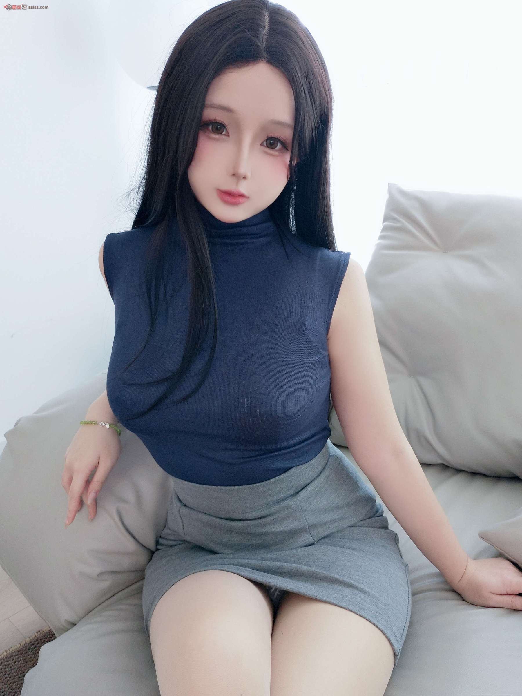https://www.lss77.com/wp-content/uploads/2024/10/1729926339-c70daf247944fe3-1800x2400.jpg
