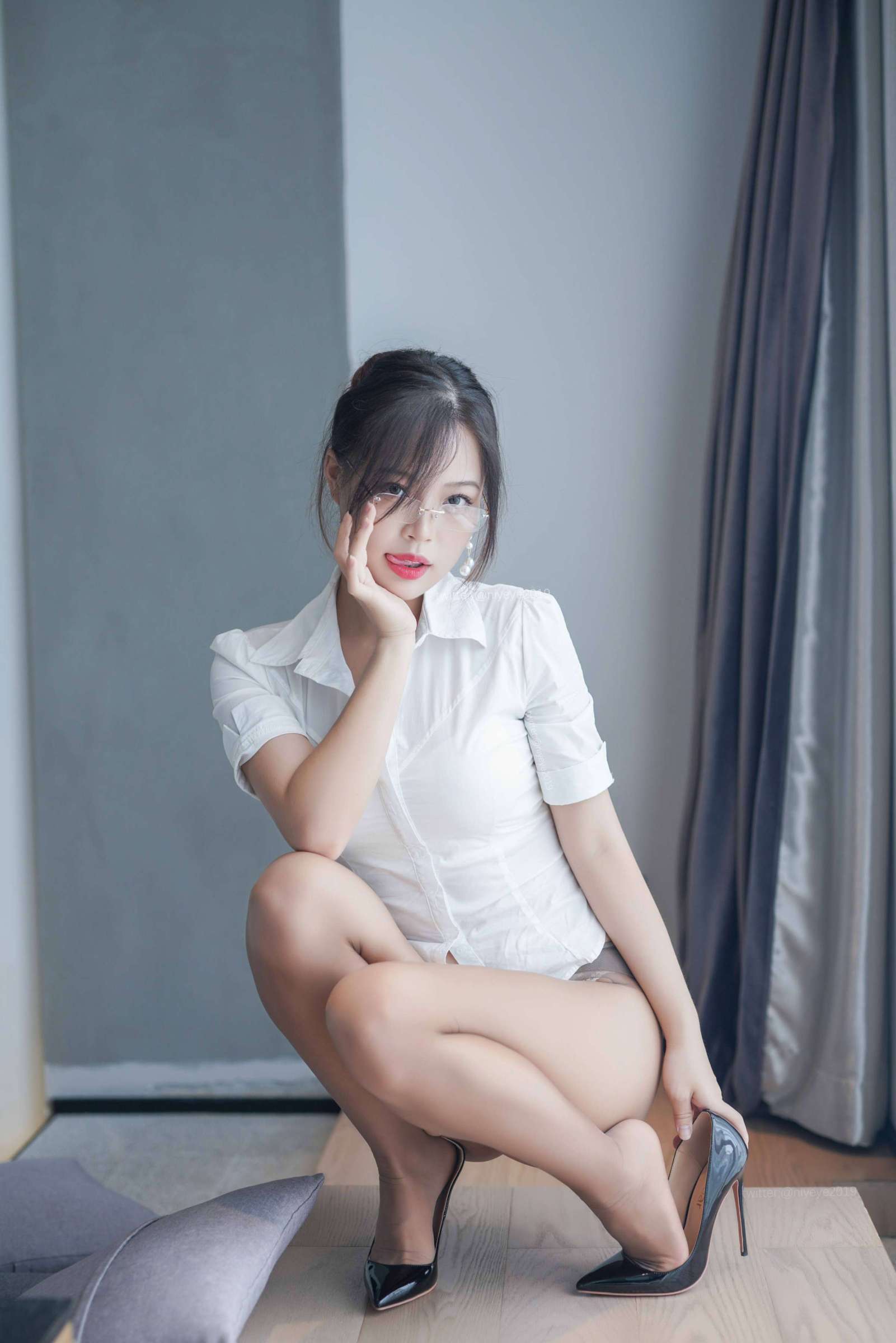 https://www.lss77.com/wp-content/uploads/2024/10/1730096791-6c3a3179e9987f3-1601x2400.jpg