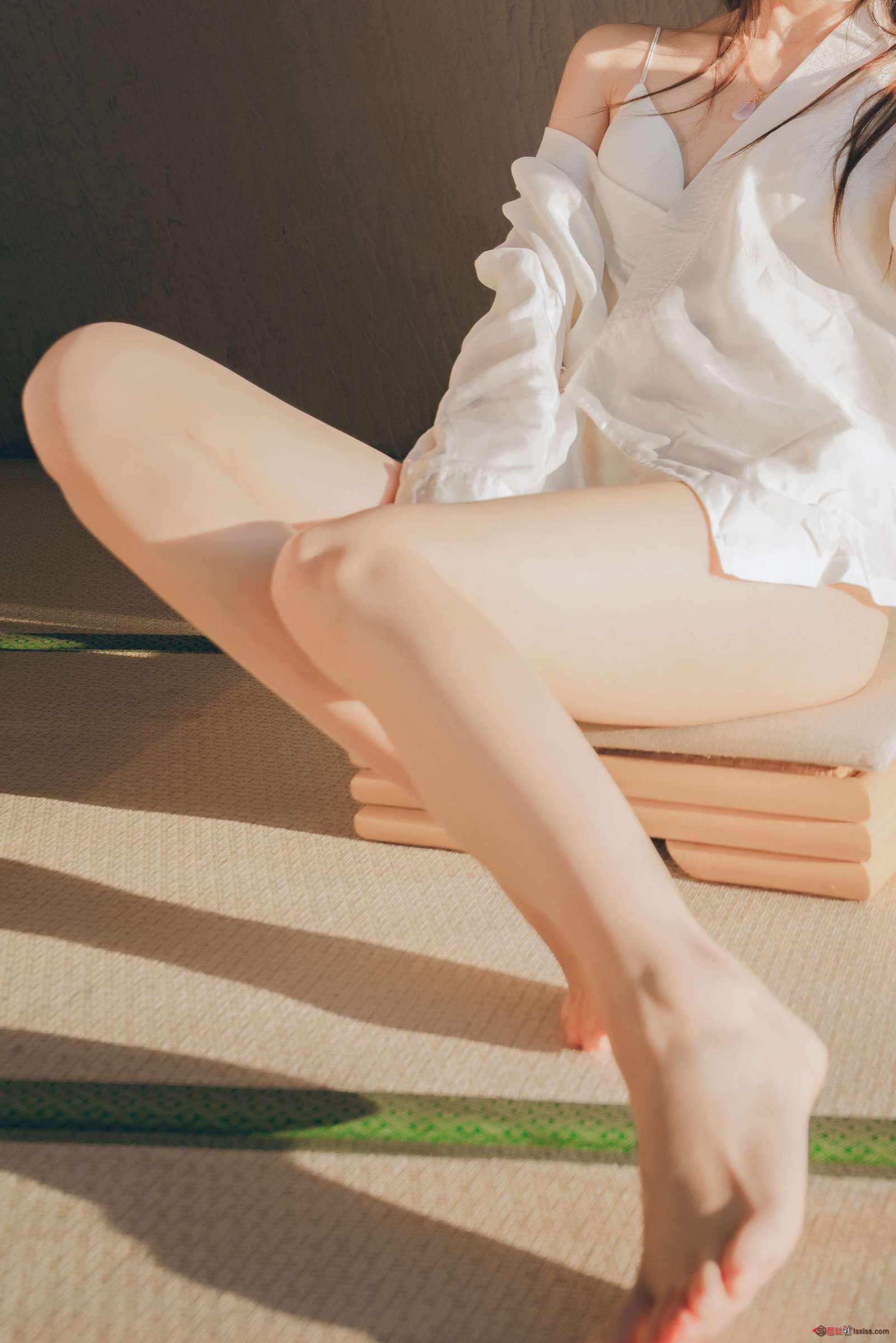 https://www.lss77.com/wp-content/uploads/2024/10/1730097819-3de2334a314a7a7-1601x2400.jpg