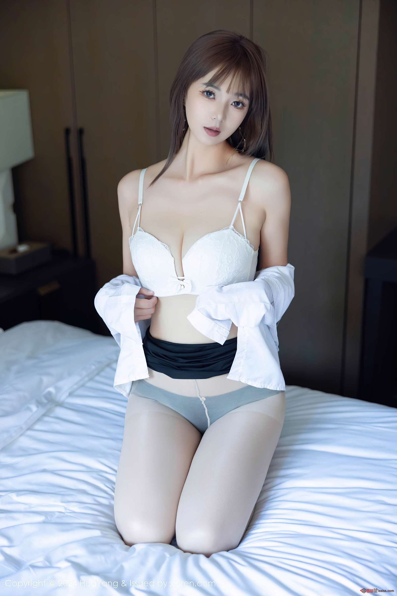 https://www.lss77.com/wp-content/uploads/2024/10/1730179242-7792dd2aad4d554-1601x2400.jpg