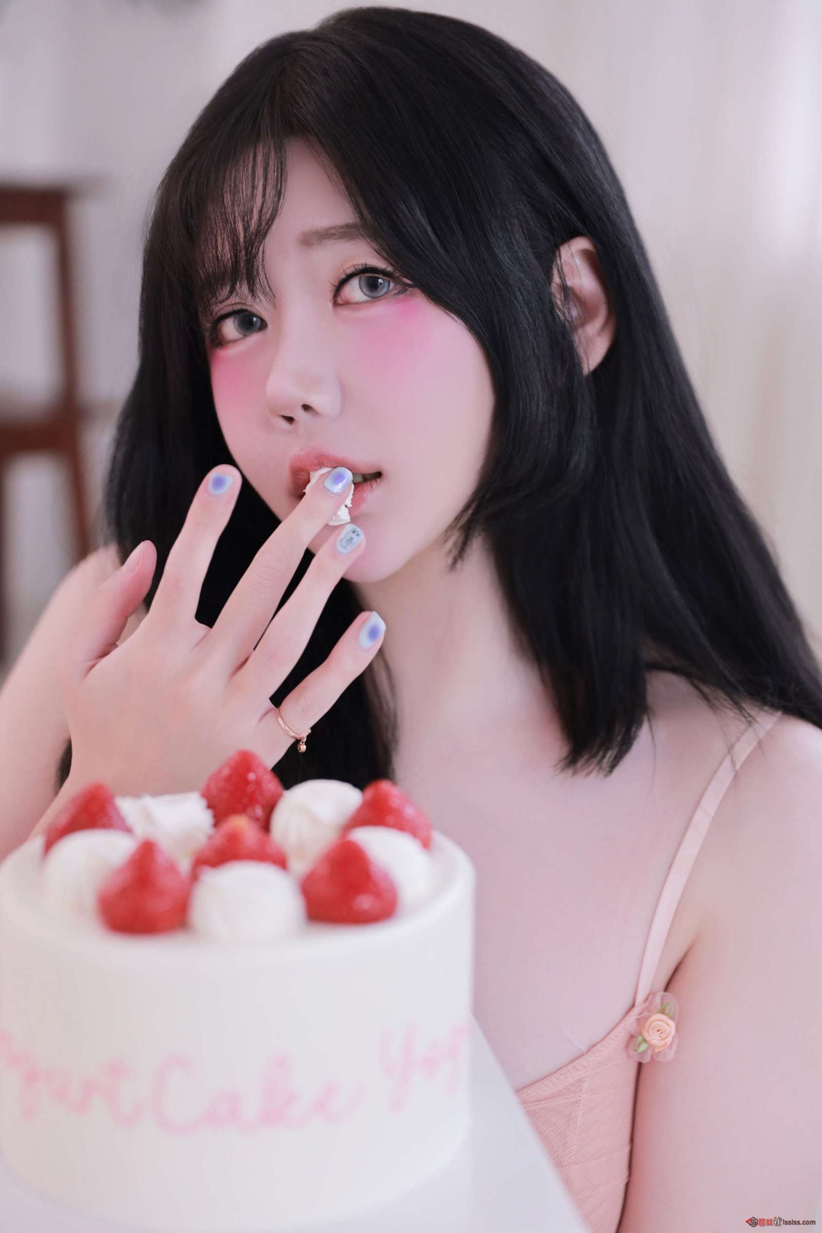 https://www.lss77.com/wp-content/uploads/2024/10/1730264566-0d0fd7c6e093f7b-1600x2400.jpg