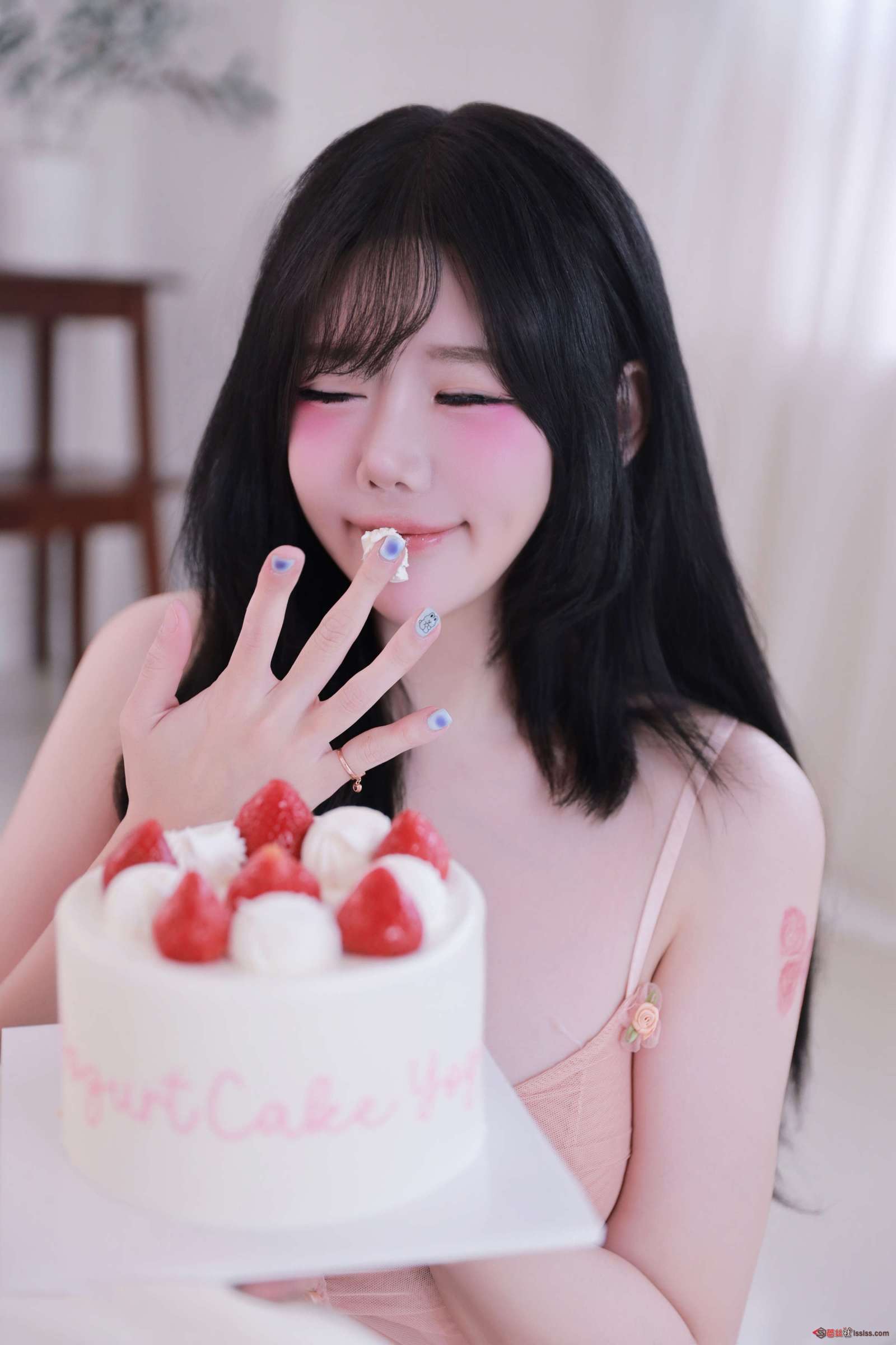 https://www.lss77.com/wp-content/uploads/2024/10/1730264577-a96b65a721e561e-1600x2400.jpg