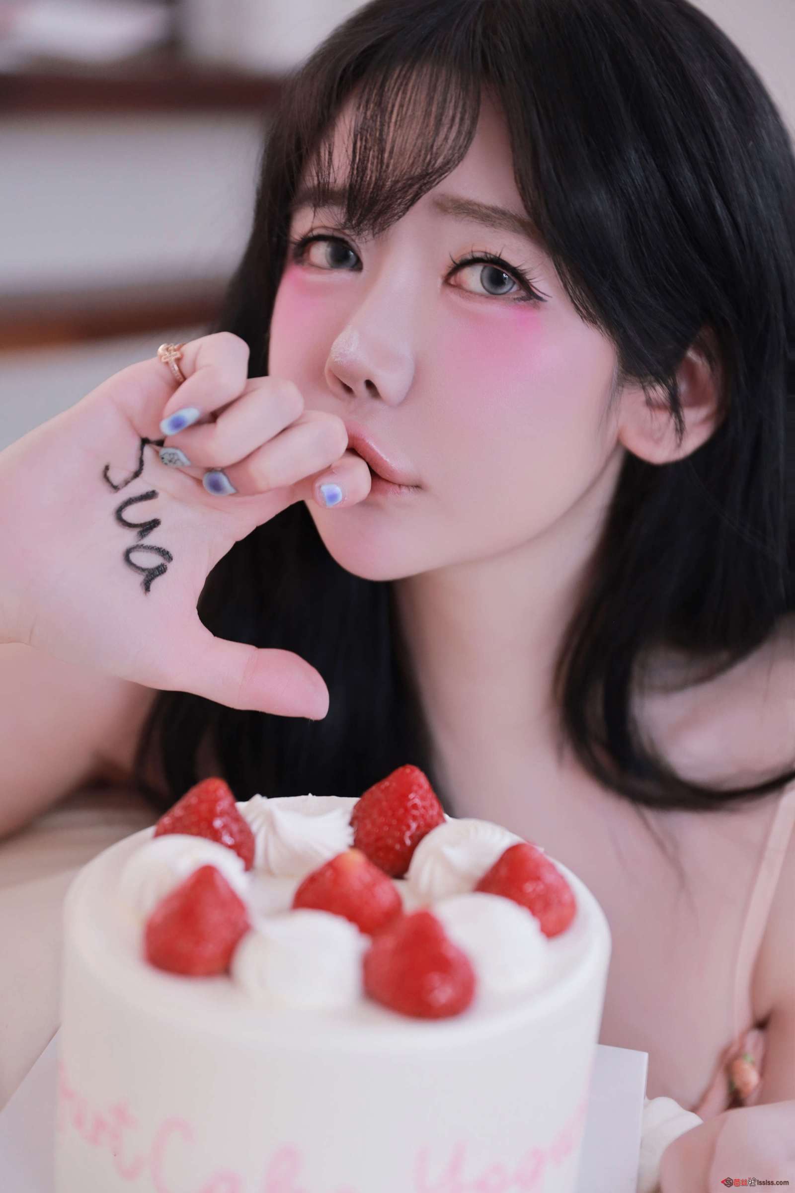 https://www.lss77.com/wp-content/uploads/2024/10/1730264759-6ecbdd6ec859d28-1600x2400.jpg