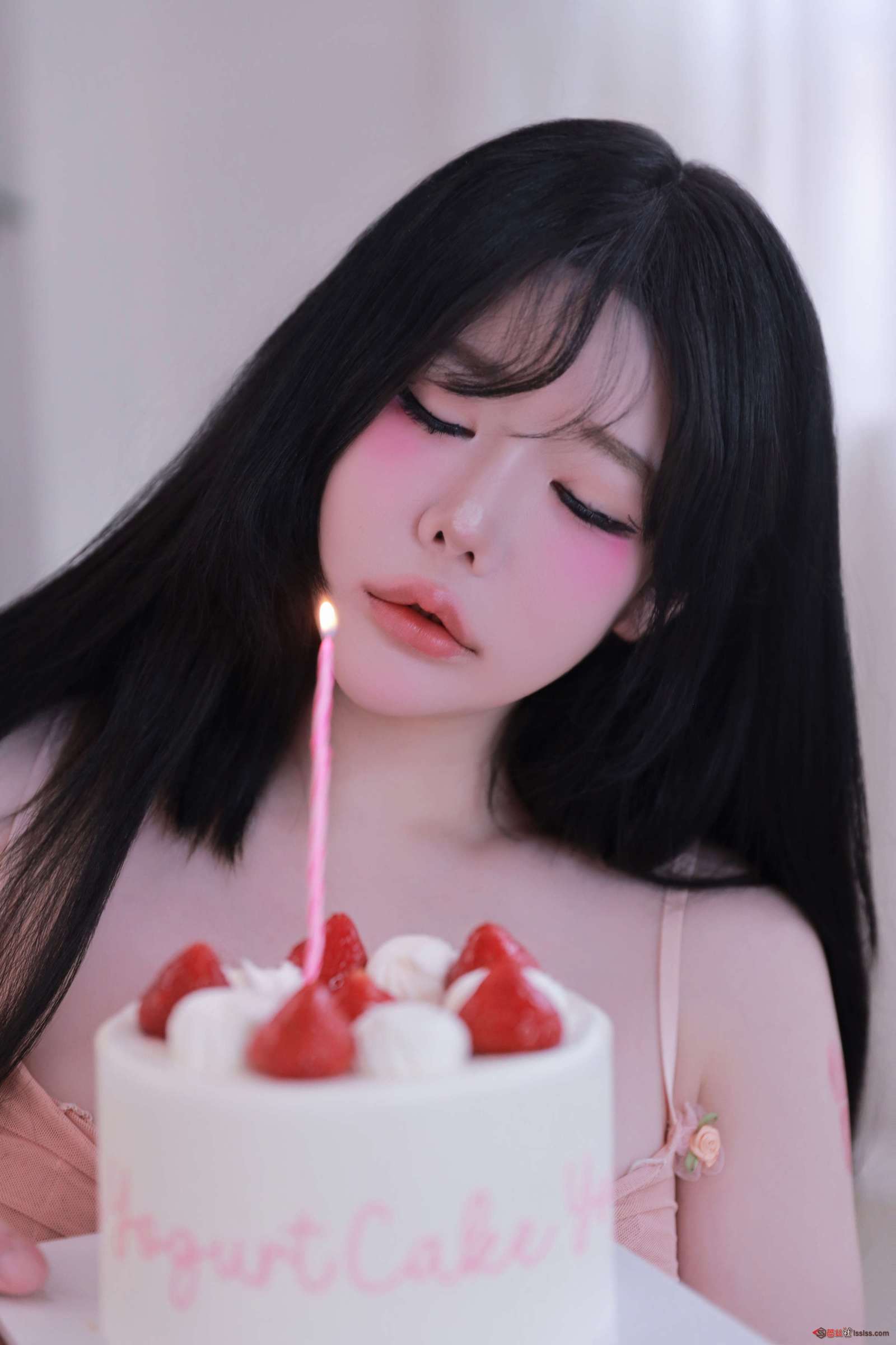 https://www.lss77.com/wp-content/uploads/2024/10/1730264820-019d385eb67632a-1600x2400.jpg