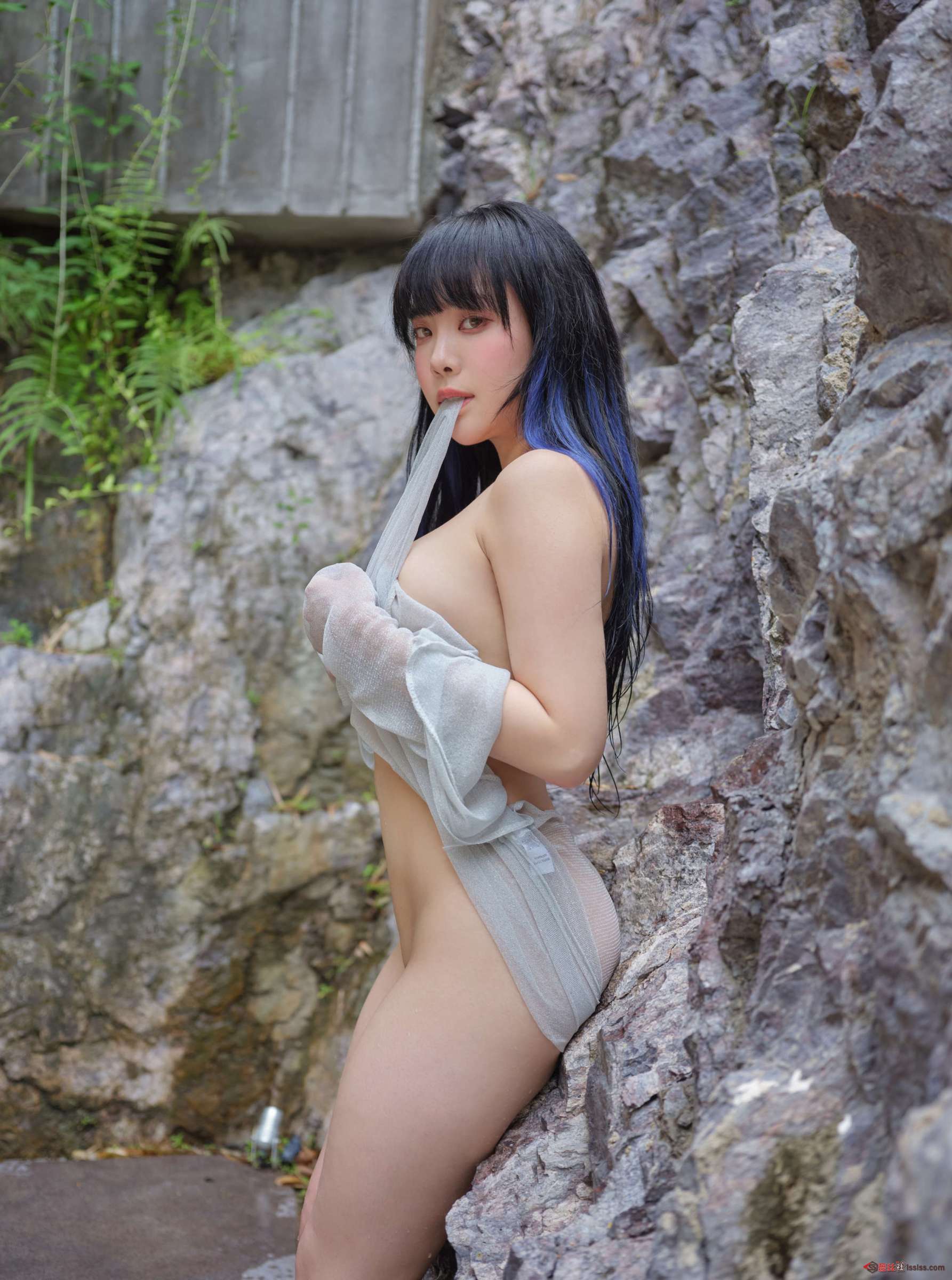 https://www.lss77.com/wp-content/uploads/2024/10/1730264866-e1eee5e2b42d454-1785x2400.jpg