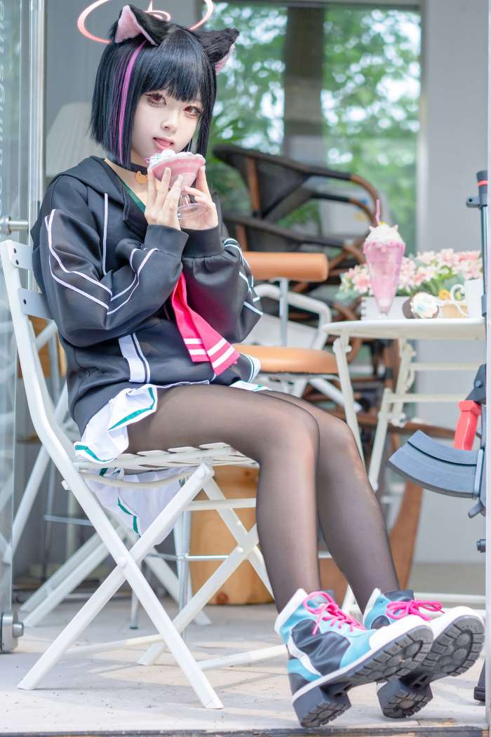 矢量鱼 – 杏山千纱 [18P181MB]