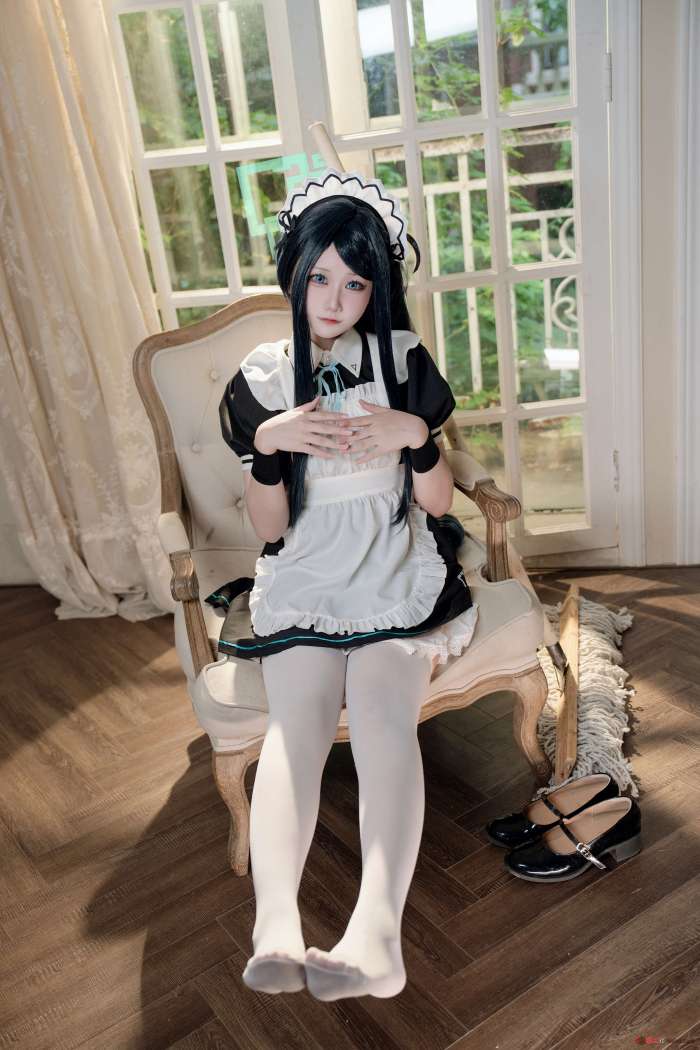 lunananya – 天童爱丽丝女仆 [25P191MB]