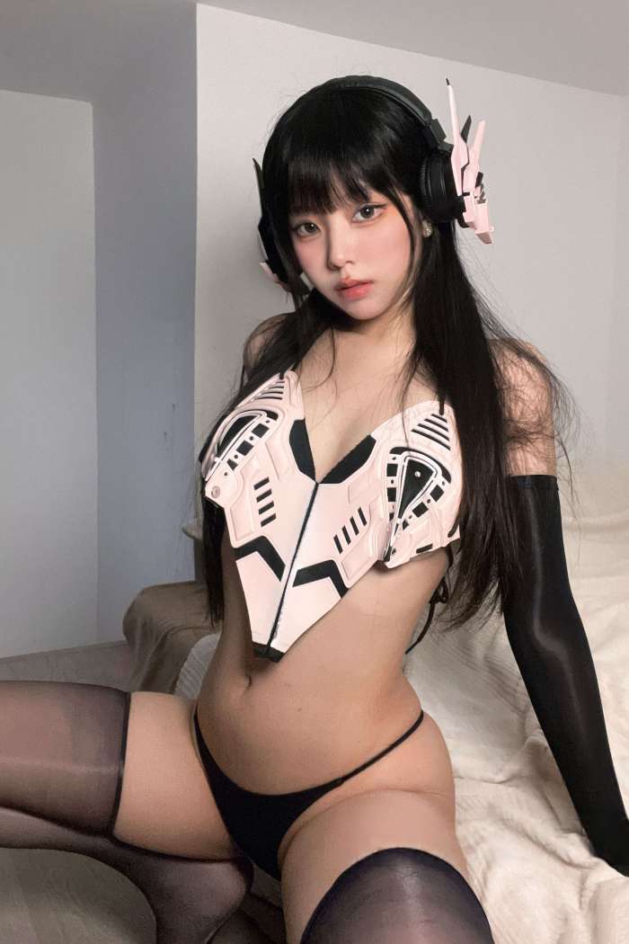 果咩酱w – 粉色机甲 [30P2V181MB]