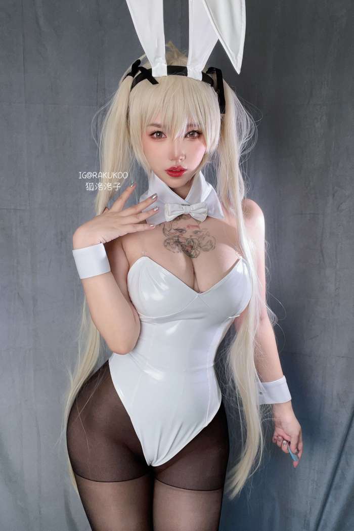 狐洛洛子 – 兔女郎 [17P-26M]