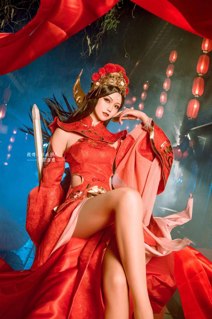 戚顾儿 – 王者荣耀 露娜一生所爱 [14P99MB]