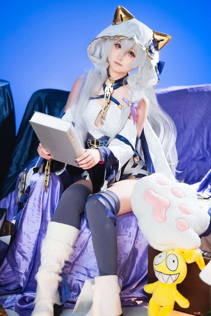 Seele麦麦 –  德丽莎天命难逃 [9P3V52MB]