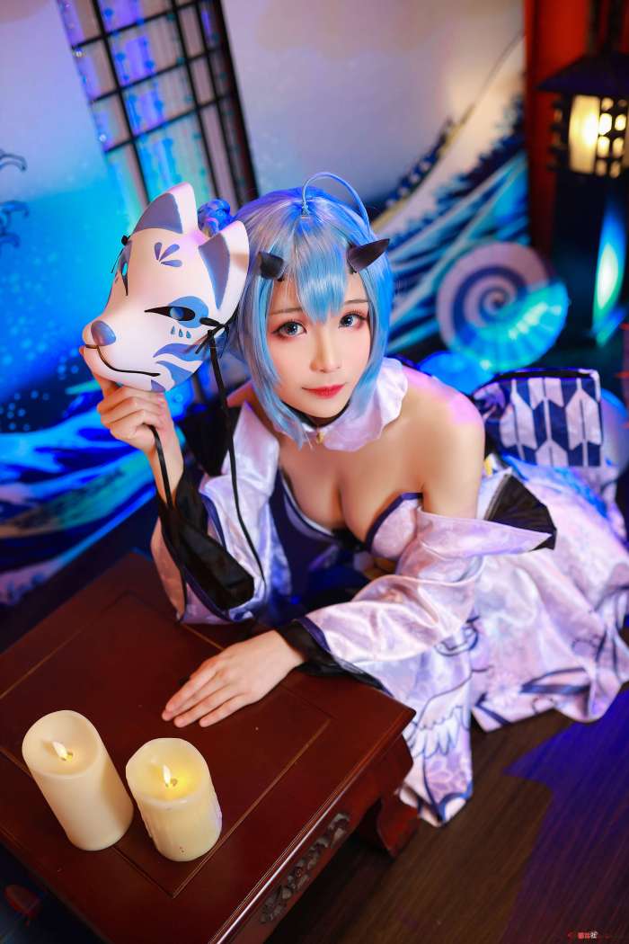 Tomoyo酱 – 碧蓝航线 柏 [18P138MB]