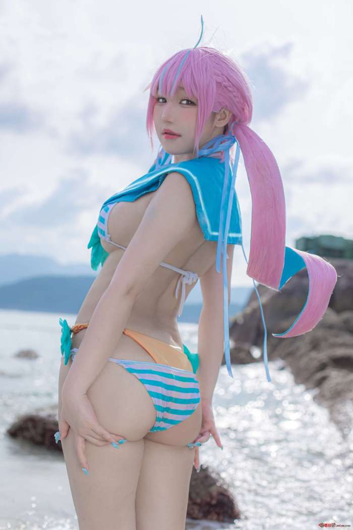 Takanashi Hanari – Aqua [21P55MB]