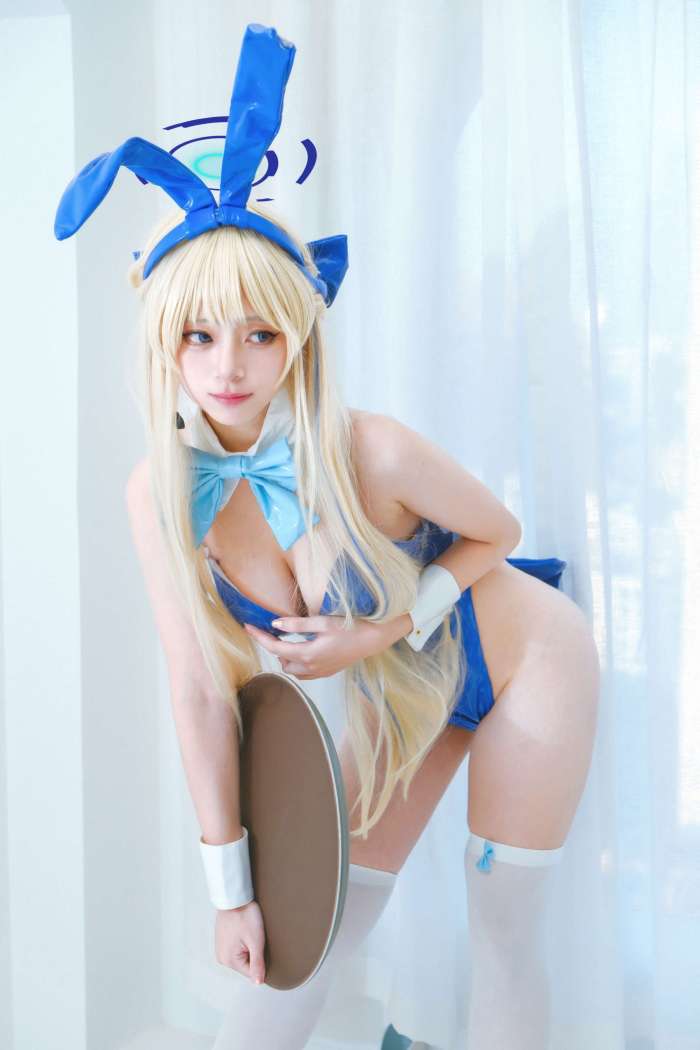 发财阿弦 – 时兔女郎 [15P175MB]