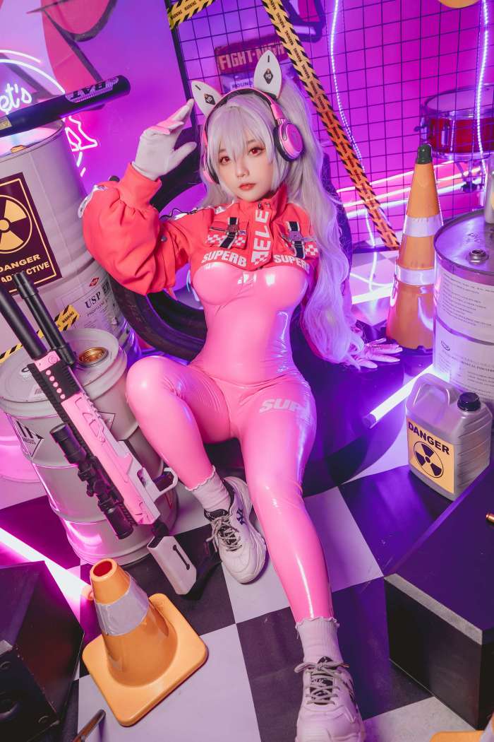 Messie Huang – Alice (Nikke) [62P218MB]