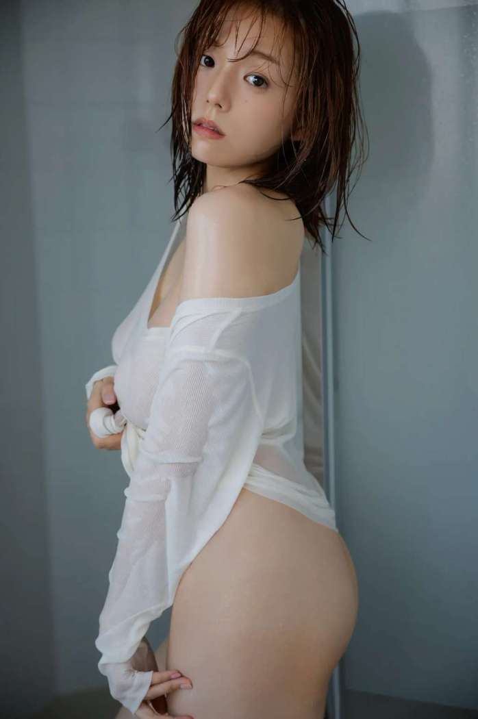 Ai Shinozaki (篠崎愛) – IDEA-reverse [21P32MB]