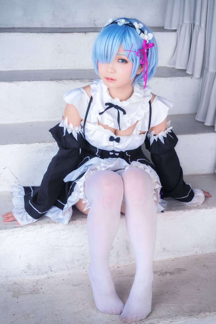 Kurumi (クルミ) – 戦うメイドの休憩日 [125P110MB]