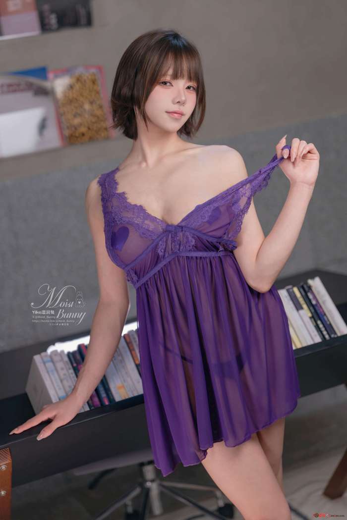 咬一口兔娘 – 25年11月月票特典『加班秘书』 [35P-555MB]