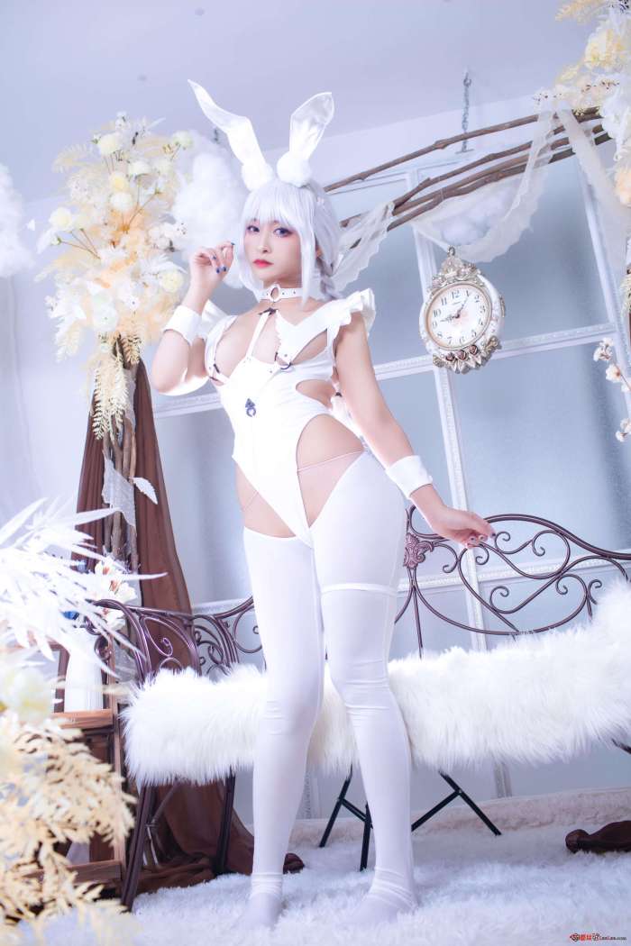 洛璃 LoLiSAMA – 碧蓝航线 恶毒兔女郎 [51P288MB]