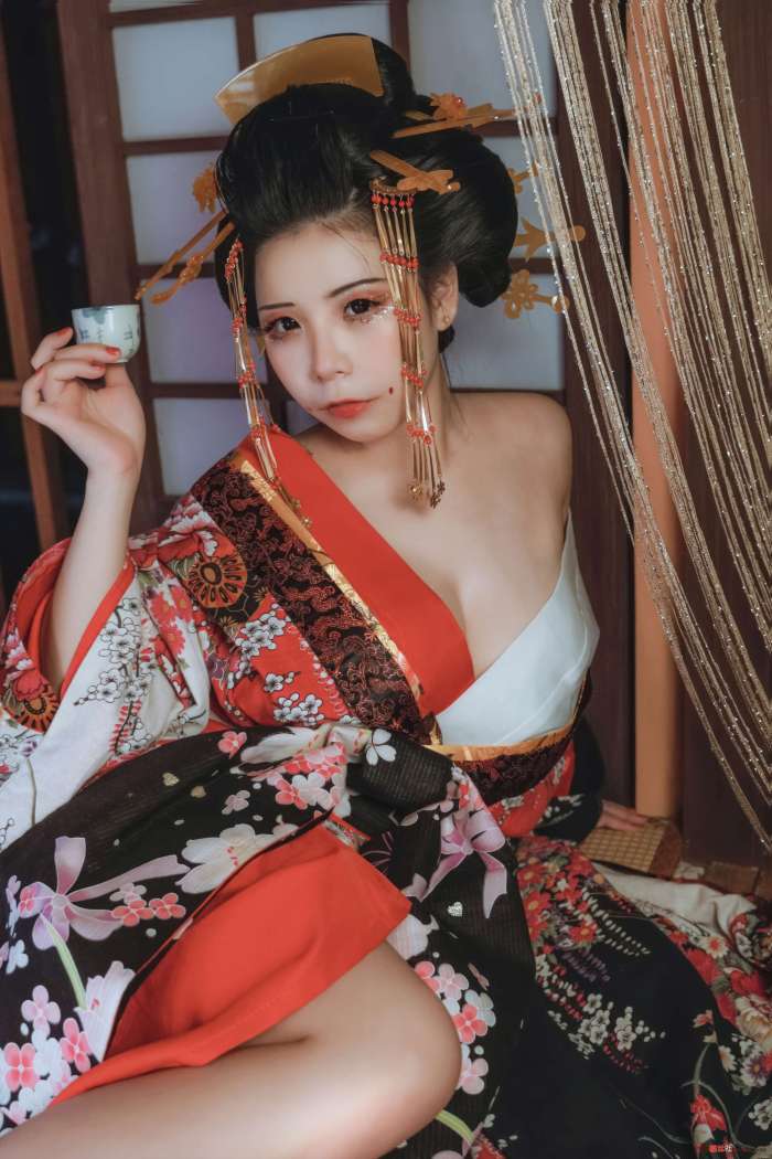 无颜小天使wy – 花魁 [15P115MB]