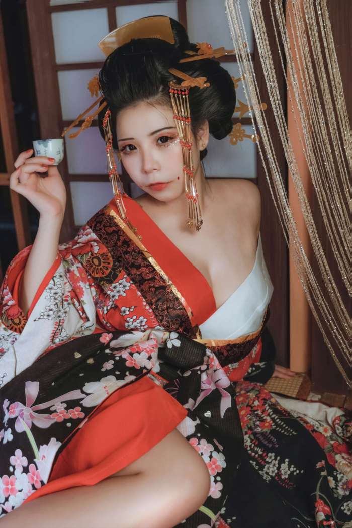 无颜小天使wy – 花魁 [15P175MB]